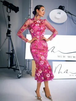 Dresses|Midi Dresses*Mew Mews Fashion Amara Long Sleeve Embroidered Midi Dress In Hot Pink