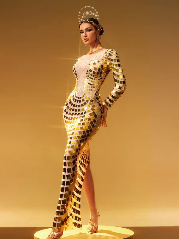 Embellishment|Dresses*Embellishment Angie Long Sleeve Curve Embellished Maxi Dress In Gold
