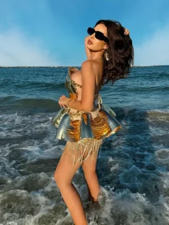 Embellishment*Embellishment O/S Jahdiel Crystal Fringe Metallic Skirt Set In Gold