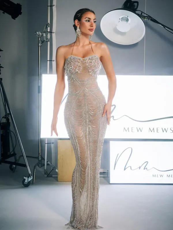 Embellishment|Dresses*Embellishment Misael Halterneck Crystal Chain Maxi Dress
