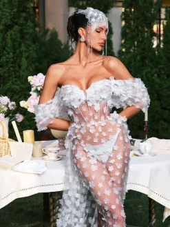 Dresses|Maxi Dresses*Jiu Bajia O/S Oksana Flower Corset Maxi Dress In White