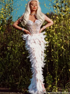 Embellishment|Dresses*Embellishment Vieby Strapless Rhinestone Feather Maxi Dress